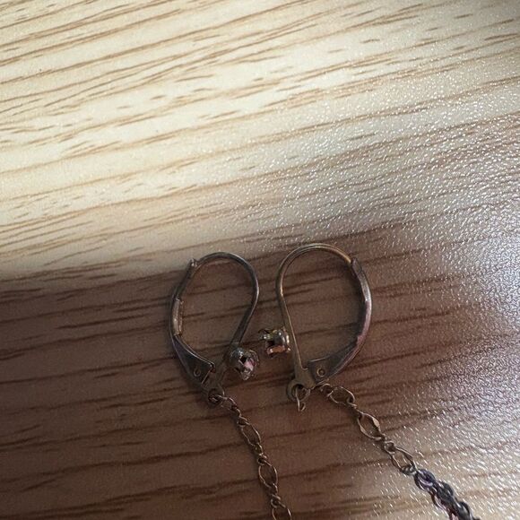 Vintage Black Faceted Stone Dangle Earrings – Chain-Wrapped Drop Design (9.75g) - Picture 5 of 7